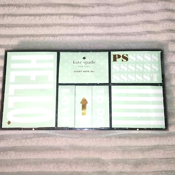 NWOT** Kate Spade Sticky Note Set
